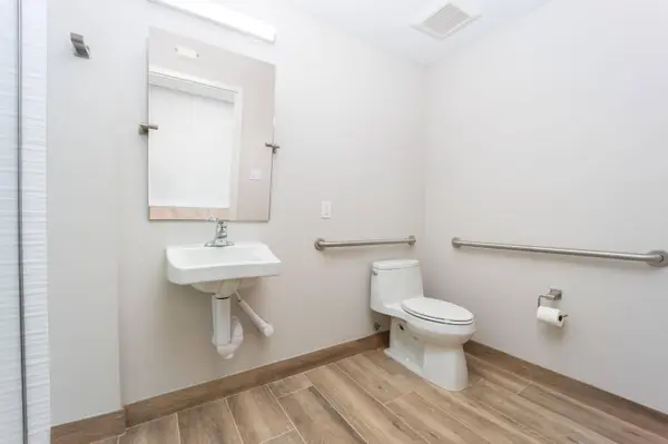 41 SW Seminole ST #211, Stuart, FL 34994