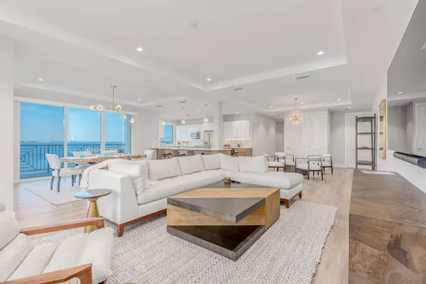 41 SW Seminole ST #306, Stuart, FL 34994