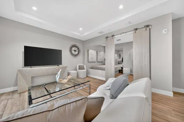 41 SW Seminole ST #304, Stuart, FL 34994