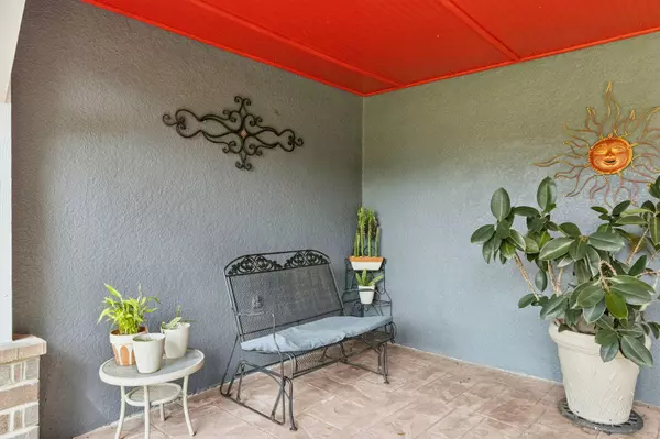 1950 E Foxhollow DR, Auburndale, FL 33823