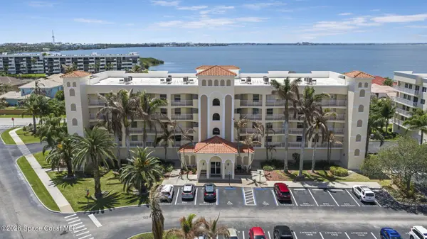 551 Casa Bella DR #203, Cape Canaveral, FL 32920