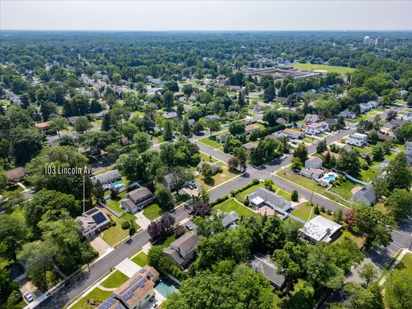 103 Lincoln Ave S, Cherry Hill, NJ 08002-1153