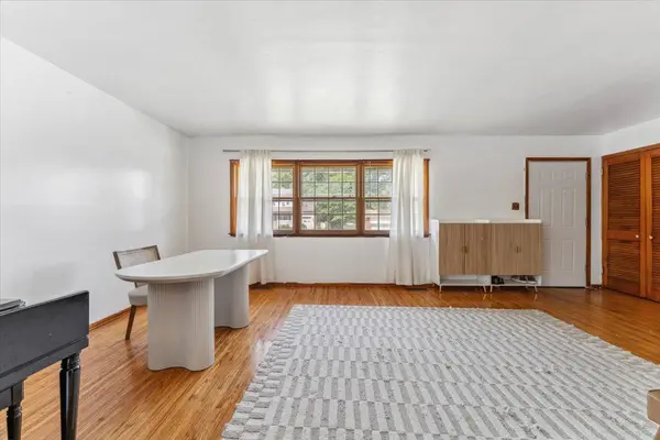 103 Lincoln Ave S, Cherry Hill, NJ 08002-1153