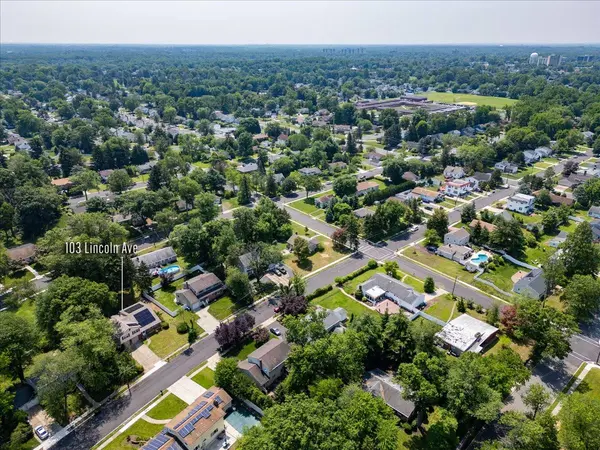 103 Lincoln Ave S, Cherry Hill, NJ 08002-1153