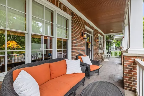 1575 Parkview Blvd, Squirrel Hill, PA 15217