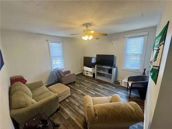 67 S 17th St, South Side, PA 15203