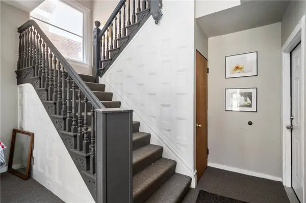 307 S Negley, Friendship Park, PA 15232