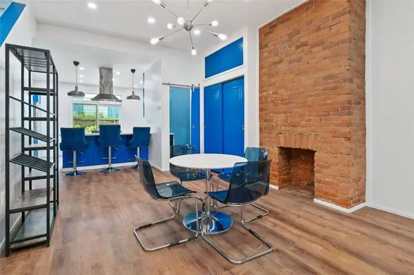 5160 Carnegie, Lawrenceville, PA 15201