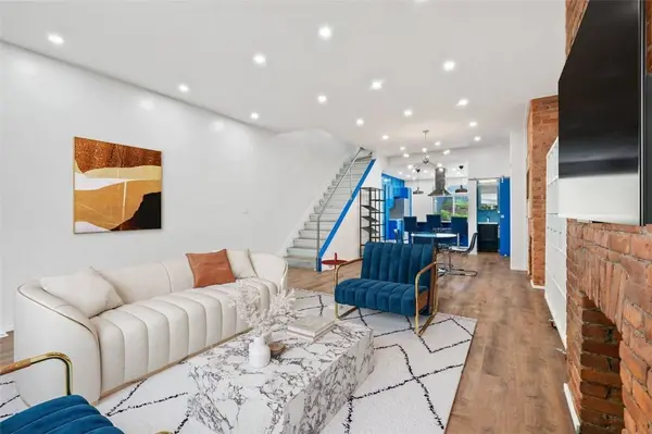5160 Carnegie, Lawrenceville, PA 15201