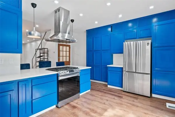 5160 Carnegie, Lawrenceville, PA 15201