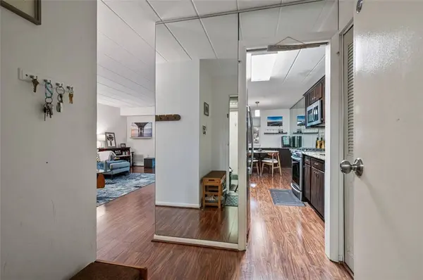 605 Shady Ave #A-5, Shadyside, PA 15206