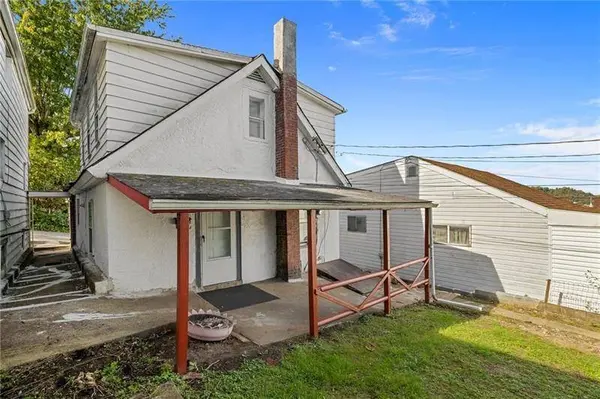 344 4th Ave, Trafford, PA 15068
