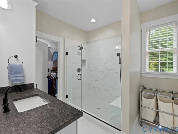 453 knotty mill LN, Crewe, VA 23930