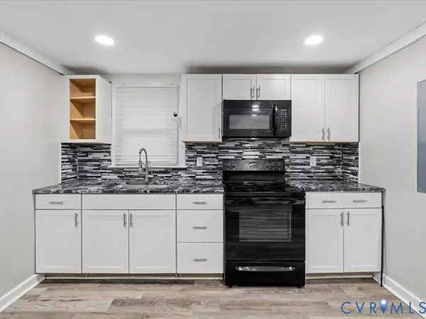 405 N 12th AVE, Hopewell, VA 23860