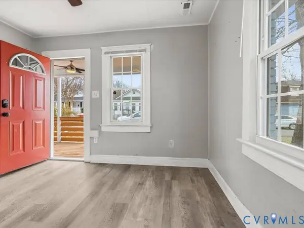 405 N 12th AVE, Hopewell, VA 23860