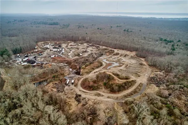 0 Brayton RD, Tiverton, RI 02878