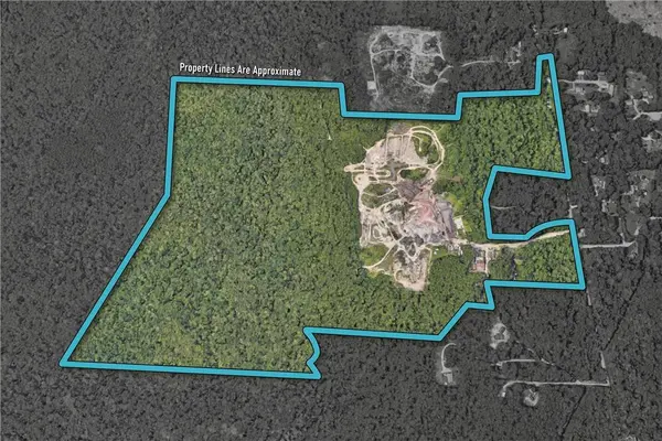 0 Brayton RD, Tiverton, RI 02878