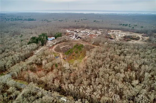 0 Brayton RD, Tiverton, RI 02878