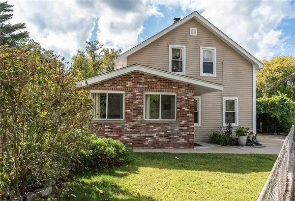 68 Northeast ST, Woonsocket, RI 02895