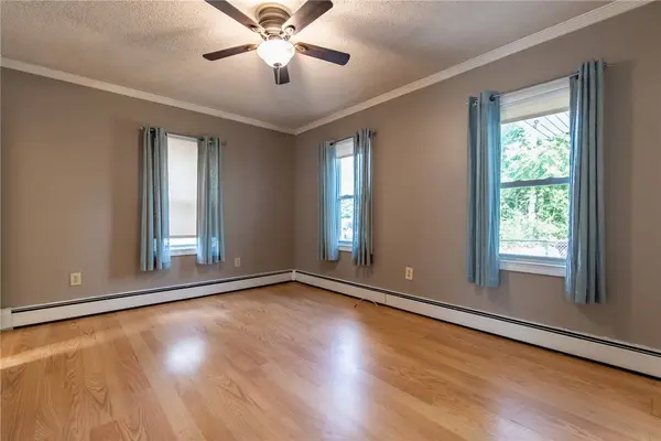 68 Northeast ST, Woonsocket, RI 02895