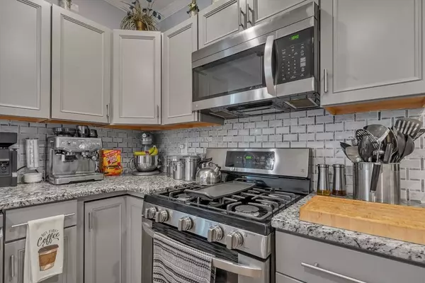 70 W Park Pl, Woonsocket, RI 02895