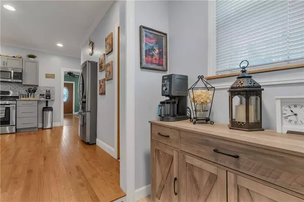 70 W Park PL, Woonsocket, RI 02895