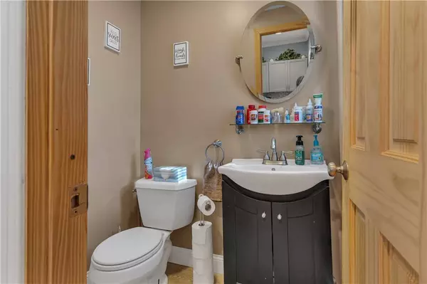 70 W Park PL, Woonsocket, RI 02895