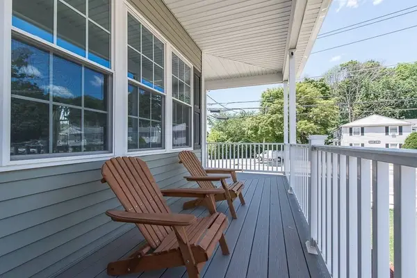 7 Theresa Marie Ave, Woonsocket, RI 02895