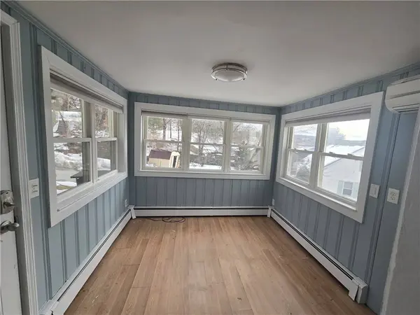 930 Elm ST #1, Woonsocket, RI 02895