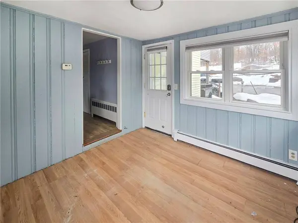 930 Elm ST #1, Woonsocket, RI 02895