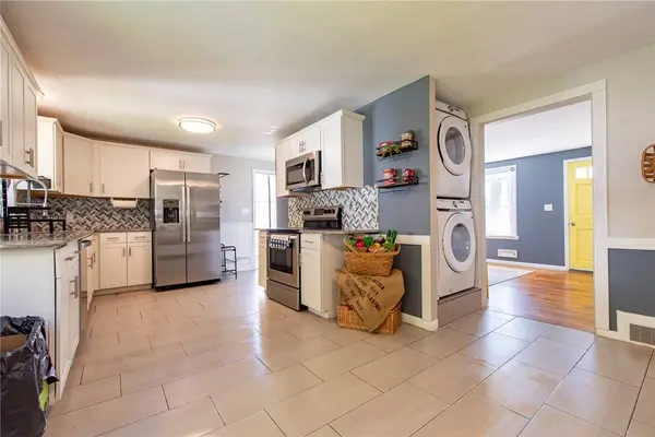 82 Patton RD, Woonsocket, RI 02895