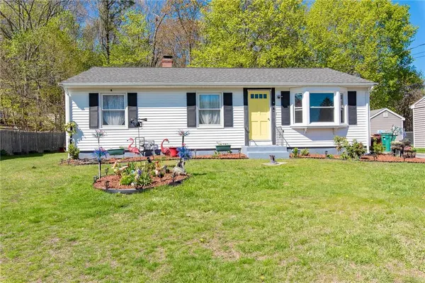 82 Patton RD, Woonsocket, RI 02895