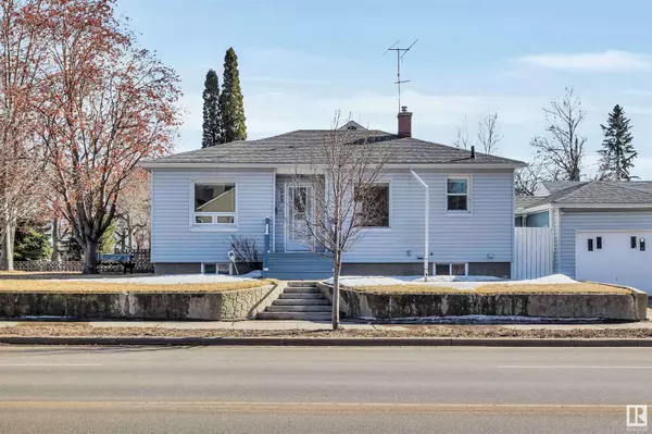 6705 112 AV NW, Edmonton, AB T5B 0C6