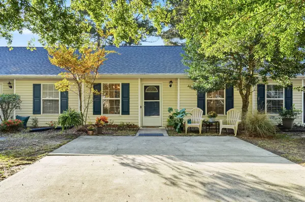 1505 Blaze Ln, Charleston, SC 29412