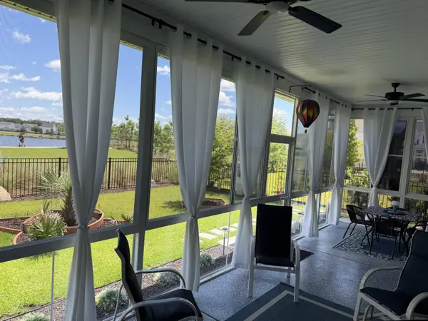 896 Carnes Xing, Summerville, SC 29486