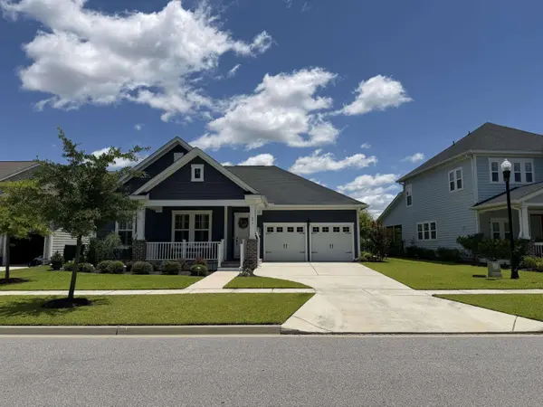 896 Carnes Xing, Summerville, SC 29486