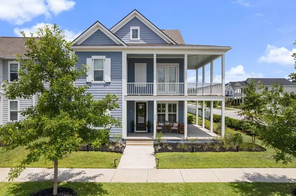 670 Blueway Ave, Summerville, SC 29486