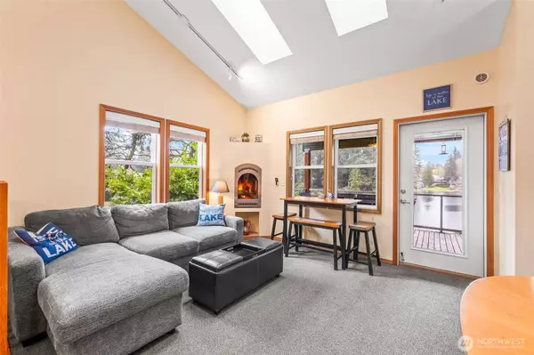 10239 46th AVE SE, Olympia, WA 98513