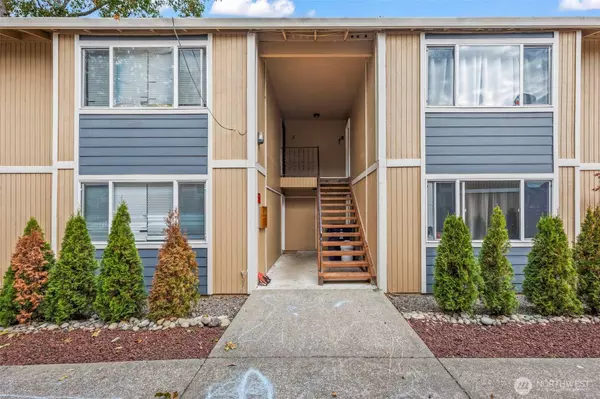 4031 S Warner ST, Tacoma, WA 98409