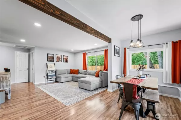 140 Termont ST, Port Orchard, WA 98366