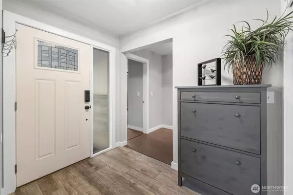 6709 76th ST W, Lakewood, WA 98499