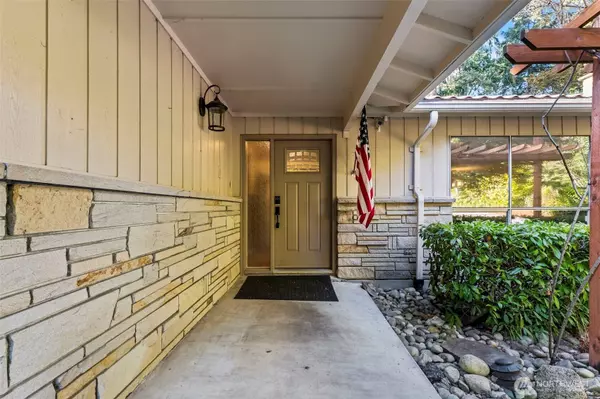 6709 76th ST W, Lakewood, WA 98499