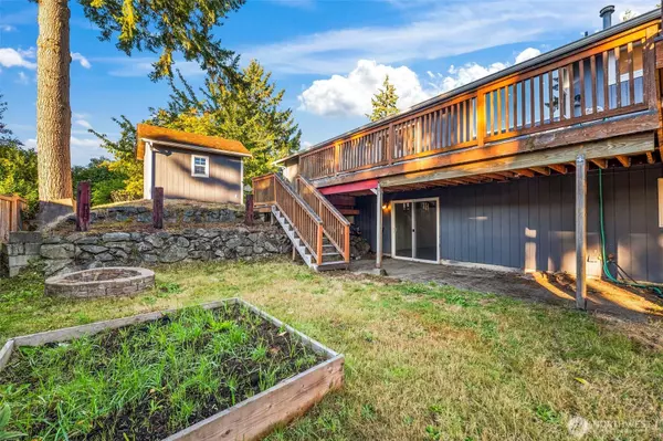 3300 Madrona ST SE, Port Orchard, WA 98366