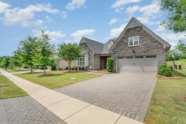 Curb Appeal That Counts: How Small Updates Can Make a Big Impact on Your Home