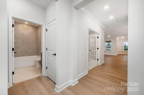 1818 Winding Mist DR, Belmont, NC 28012