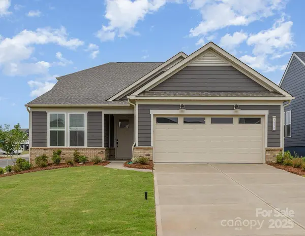 1818 Winding Mist DR, Belmont, NC 28012