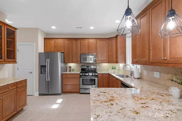 3038 Bellasera WAY, Matthews, NC 28105