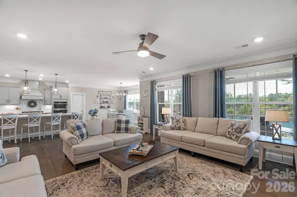 1050 Emerald Creek DR, Elgin, SC 29045