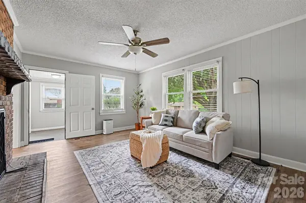1599 Hillcrest AVE, Lancaster, SC 29720
