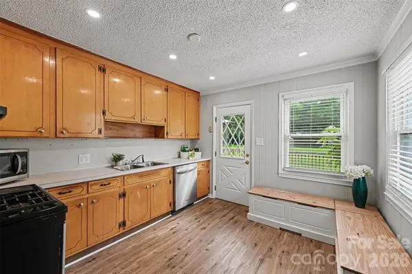 1599 Hillcrest AVE, Lancaster, SC 29720